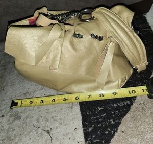 Chic Beige Leather Shoulder Bag